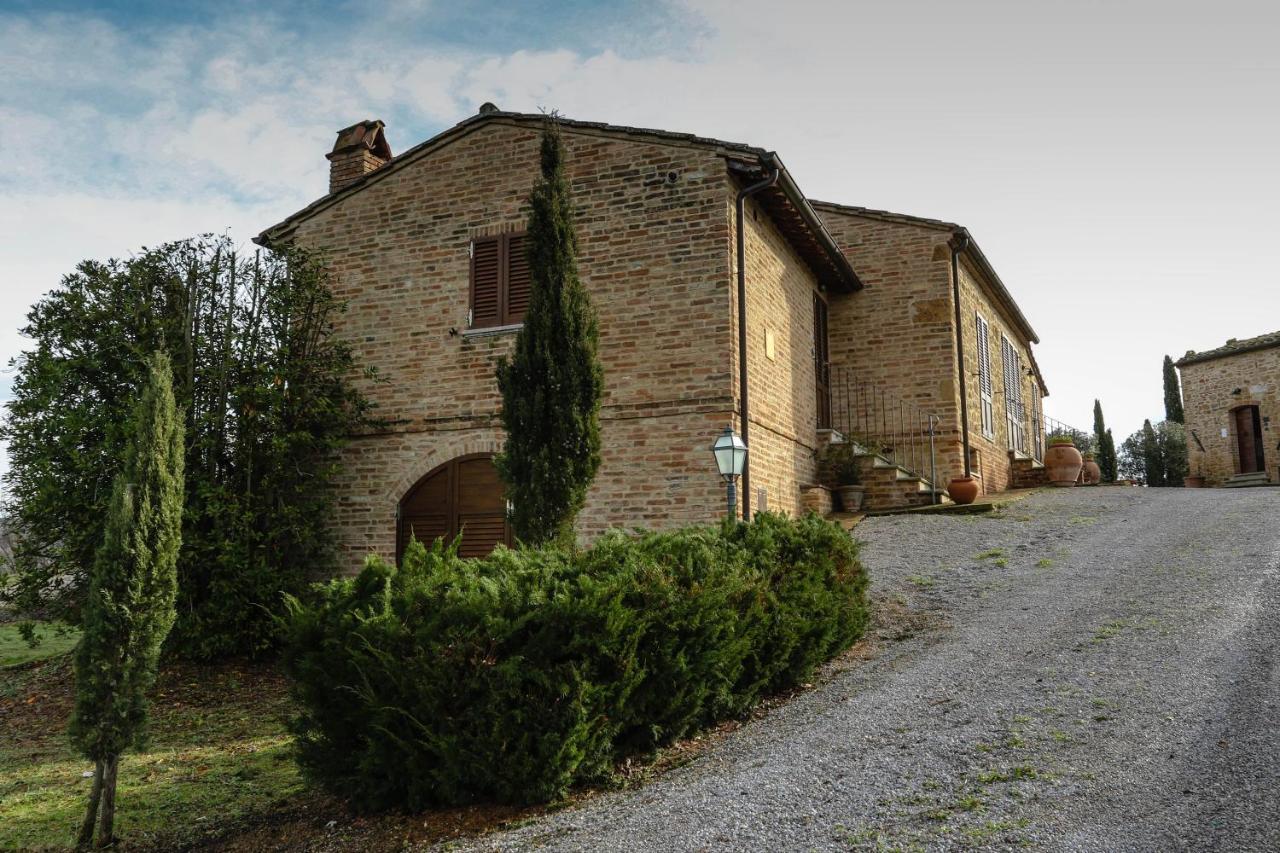 Agriturismo Bombina Villa Montisi Luaran gambar