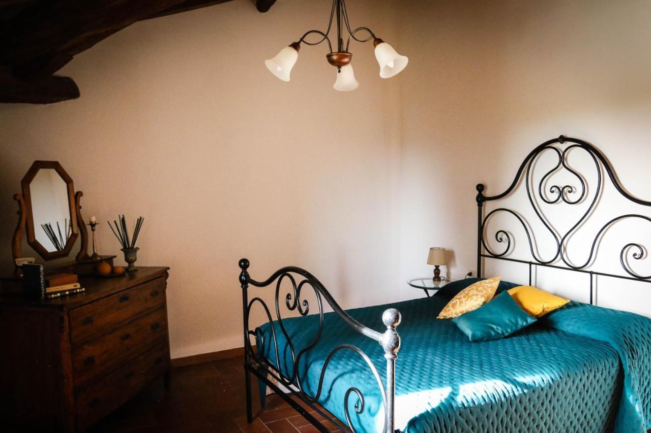 Agriturismo Bombina Montisi Luaran gambar