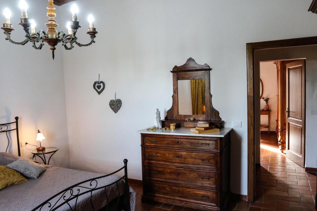 Agriturismo Bombina Montisi Luaran gambar