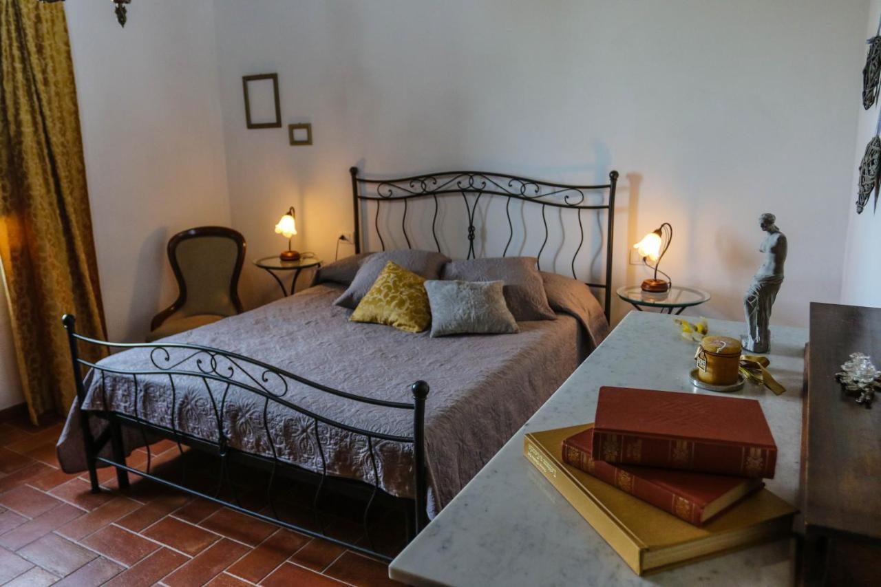 Agriturismo Bombina Montisi Luaran gambar