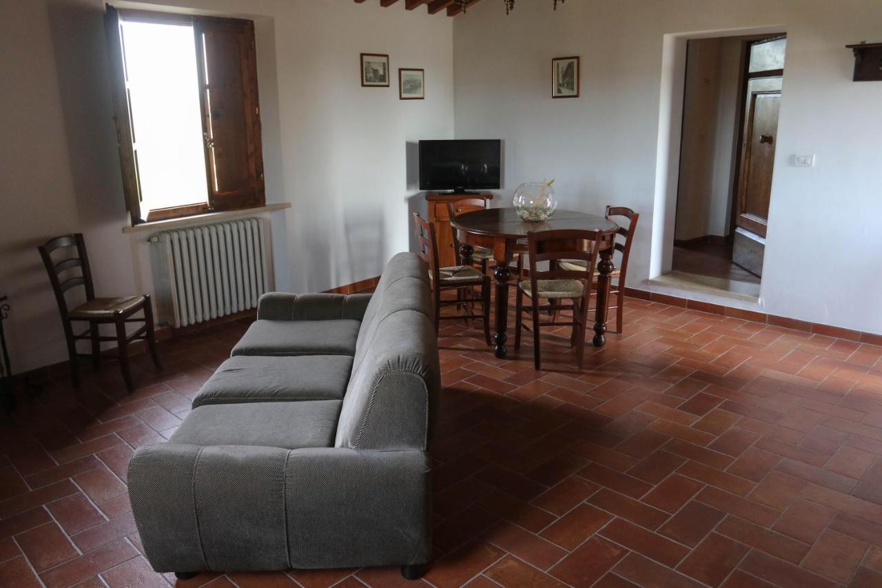 Agriturismo Bombina Villa Montisi Luaran gambar