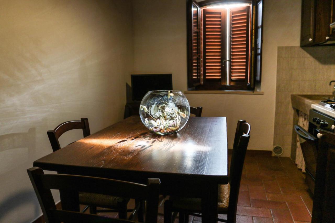 Agriturismo Bombina Montisi Luaran gambar