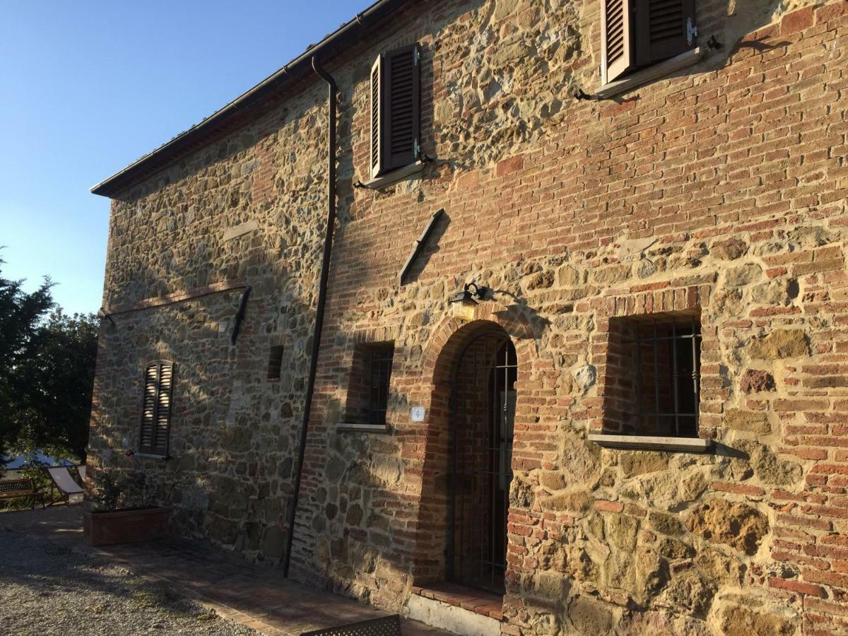 Agriturismo Bombina Villa Montisi Luaran gambar